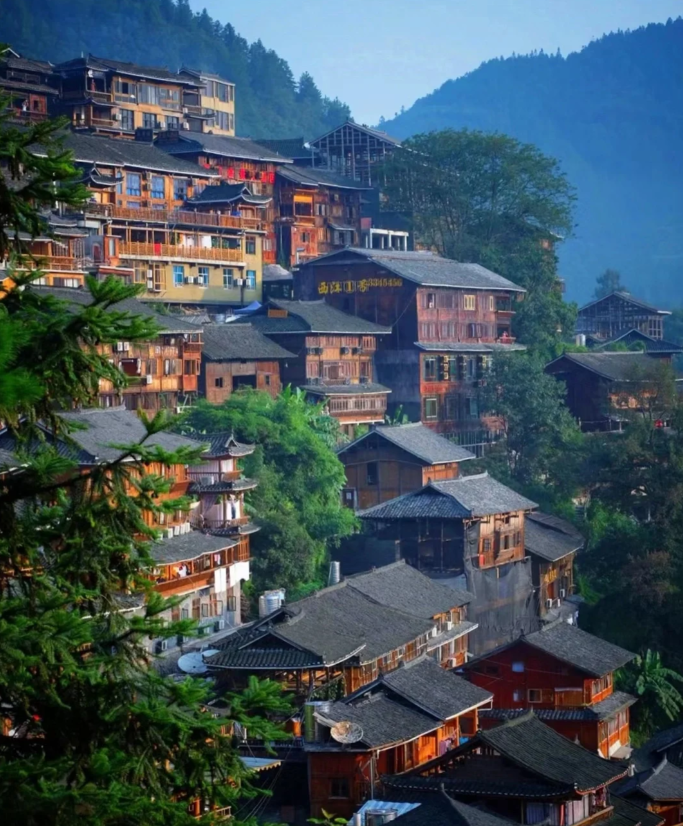 探寻贵州之美——播音稿精选